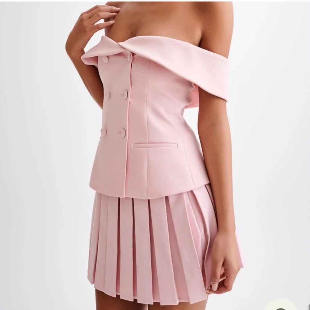 Meshki Pink Off-Shoulder Button Down Shirt and Skirt - MEDIUM - Picture 2 of 7